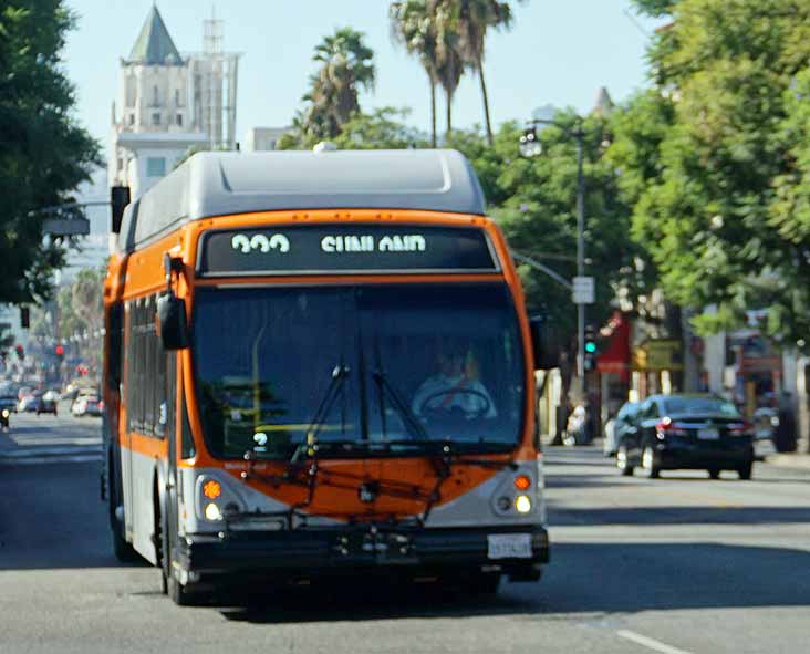 Metro LA ElDorado National Axess BRT 40